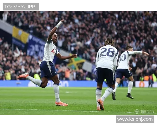 足球巨星成名绝技揭秘盘点那些改变比赛走势的经典瞬间